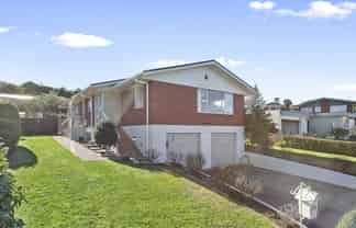 38 Glamis Avenue, Dinsdale