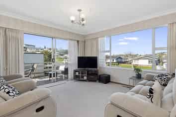 38 Glamis Avenue, Dinsdale