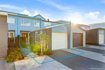 114 Squadron Drive, Hobsonville
