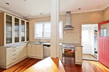 806 Alexandra Street, Parkvale