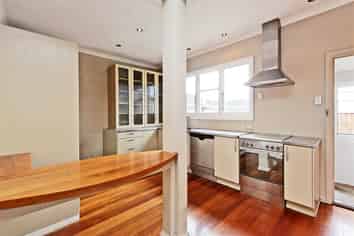 806 Alexandra Street, Parkvale