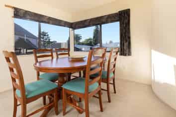 23B Burrows Street, Avenues