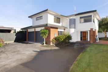 23B Burrows Street, Avenues