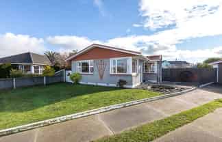 25 Logie Place, Bromley