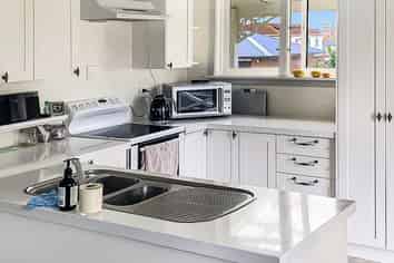 37 Woodside Ave, Massey