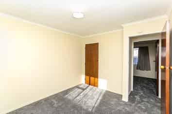 82D Ngamotu Road, Spotswood