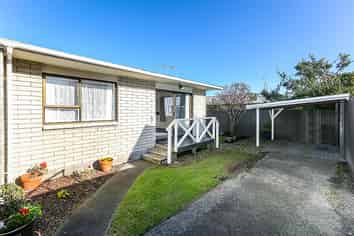 82D Ngamotu Road, Spotswood