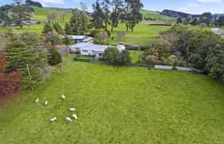 1023 Maungakawa Road, 