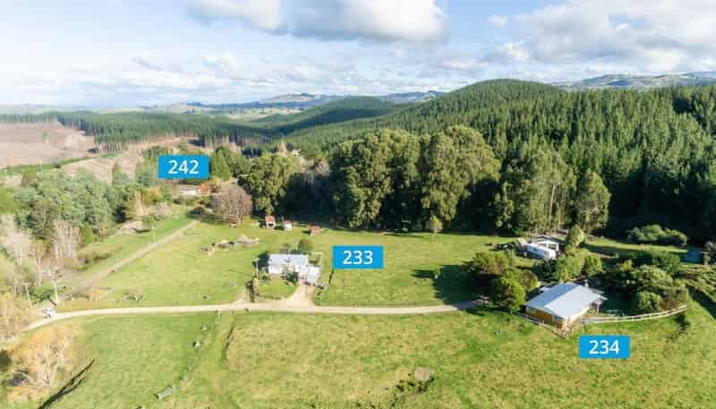 233-4, 242 Rukumoana Road, 