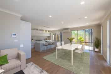 57 Blacks Road, Greenhithe