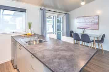 10 Karaka Street, Castlecliff