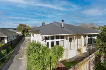 132 College Street, Awapuni