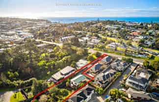 690A Beach Road, Browns Bay