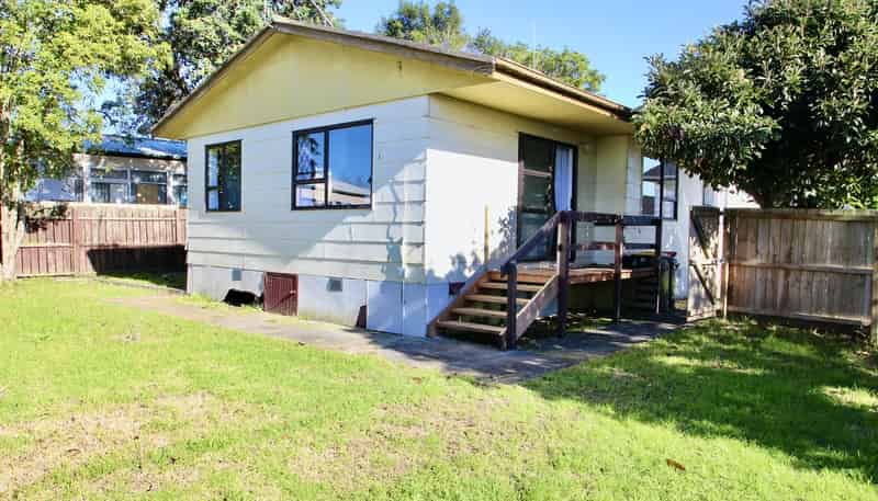 2/12 Tamworth Close, Manurewa