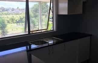 19a Lendenfeld Drive, Papatoetoe