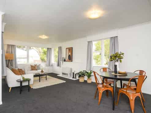 86 Rugby Street, Awapuni