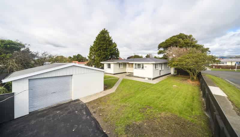 86 Rugby Street, Awapuni