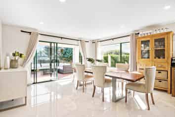 85 Landing Drive, Albany