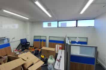 Ground Floor Office Available in Lincoln Manor