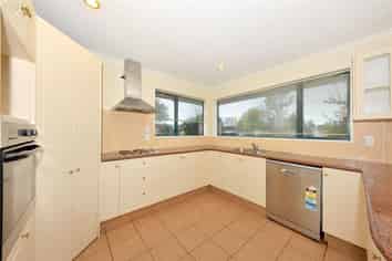 25 Teal Close, Woolston