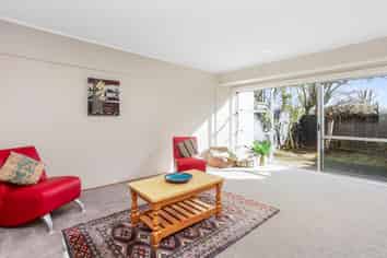 2/145 Howe Street, Freemans Bay