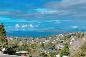 56 Knights Road, Rothesay Bay