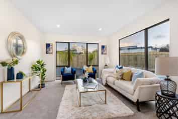 47 Surf View Crescent, Red Beach