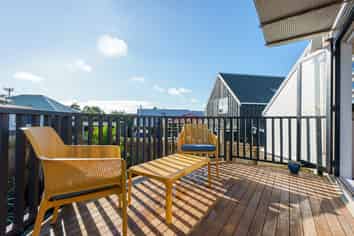 2/236 Meola Road, Point Chevalier