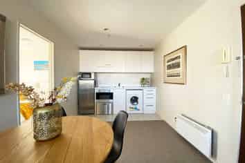 L21/10 Waterloo Quadrant, Auckland Central