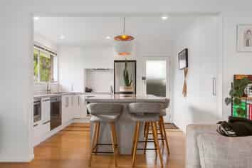 18A Ranfurly Road, Epsom