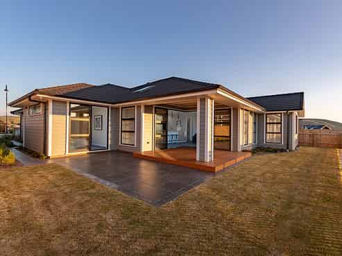 10 Rotorua Grove, Aotea