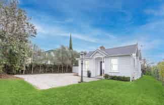 17 Onewa Road, Northcote