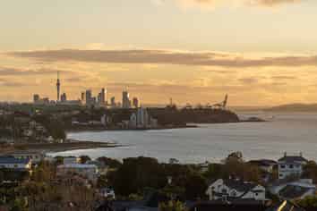 2/31 Waimarie Street, Saint Heliers