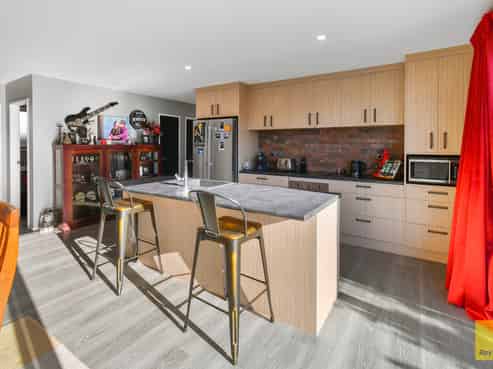 6 Maxwell Road, Pukekohe