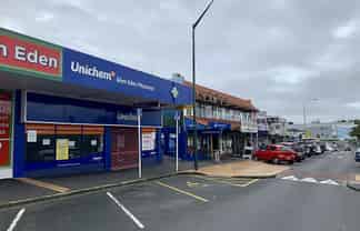 Split Level Retail Glen Eden