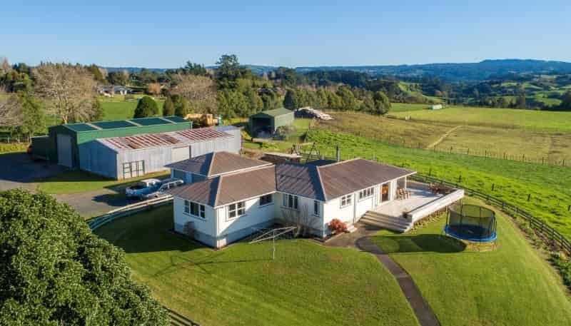 266 McLaren Falls Road, 