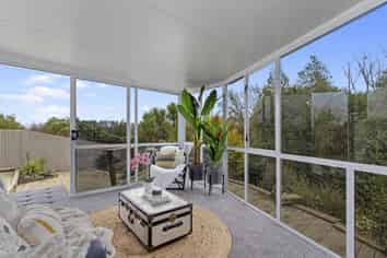 50 Queens Avenue, Waikuku Beach