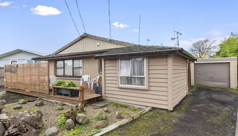 11A Anthony Crescent, Bader