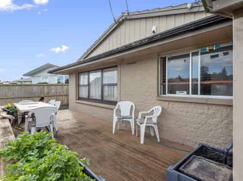 11A Anthony Crescent, Bader