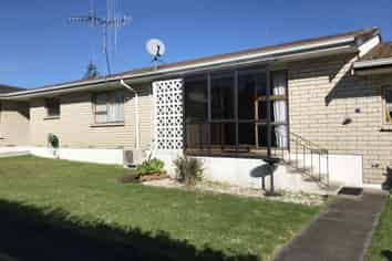 1246b Cameron Road, Greerton