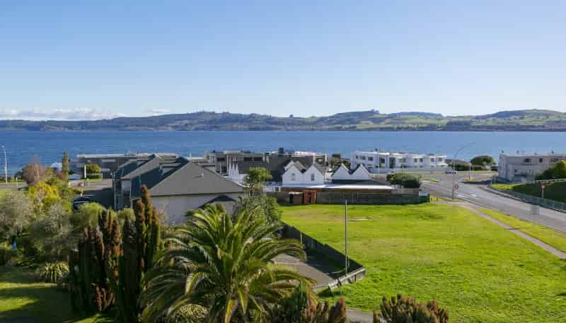 1/15 Napier Road, Hilltop