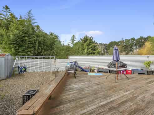 11B Anthony Crescent, Bader