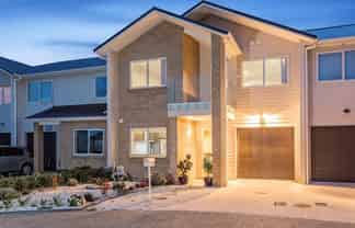 25 Rosewell Crescent, Flat Bush