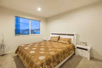 25 Rosewell Crescent, Flat Bush