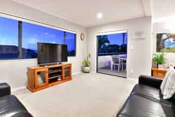 144 Red Beach Road, Red Beach