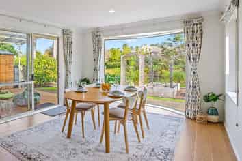 16 Semillon Avenue, Henderson