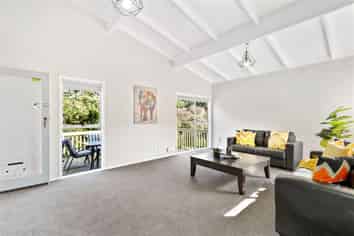 14 Glenbury Place, Massey