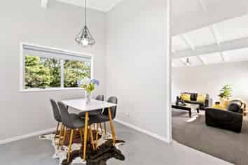 14 Glenbury Place, Massey