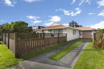 a/68 Park Avenue, Waitarere Beach