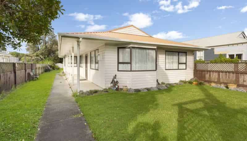 a/68 Park Avenue, Waitarere Beach
